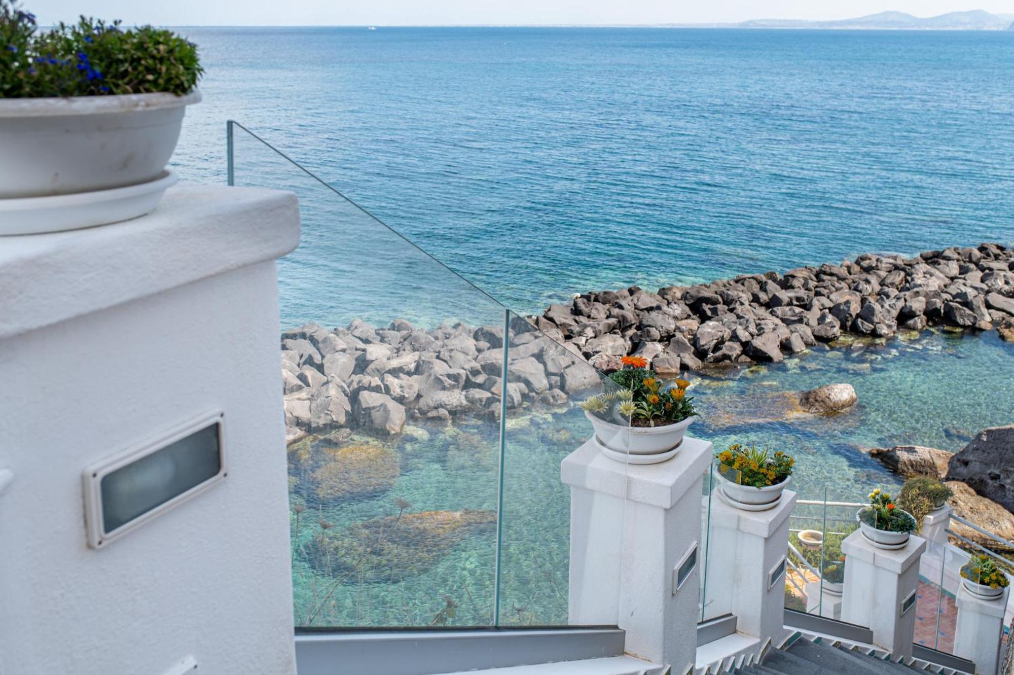 Hotel La Madonnina Casamicciola Terme Екстериор снимка
