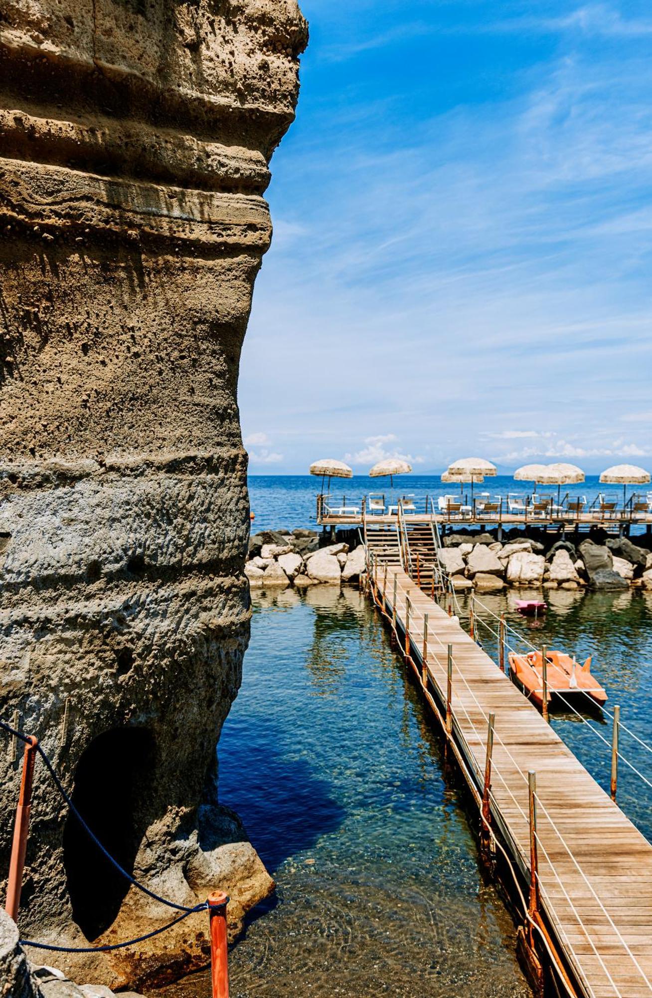 Hotel La Madonnina Casamicciola Terme Екстериор снимка